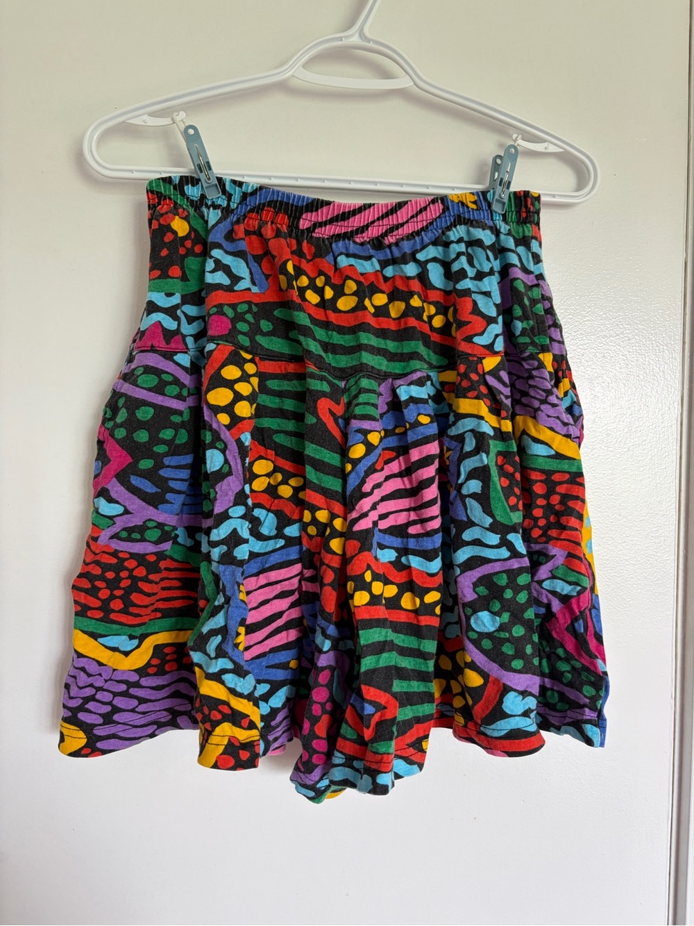 Colorful Abstract Print Baggy Shorts